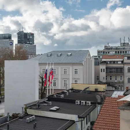 Authentic Apartment Ljubljana